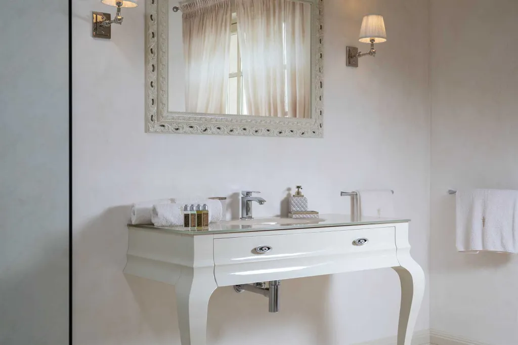 Spacious Designer Villa with Pool in Vabriga