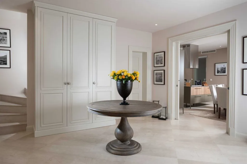 Spacious Designer Villa with Pool in Vabriga