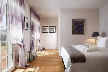 Spacious Designer Villa with Pool in Vabriga