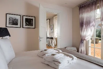 Spacious Designer Villa with Pool in Vabriga