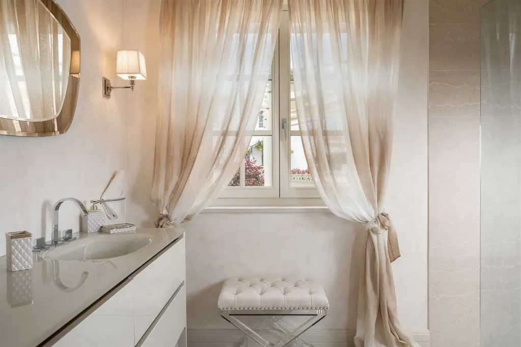 Spacious Designer Villa with Pool in Vabriga