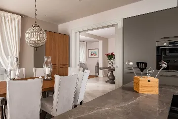 Spacious Designer Villa with Pool in Vabriga