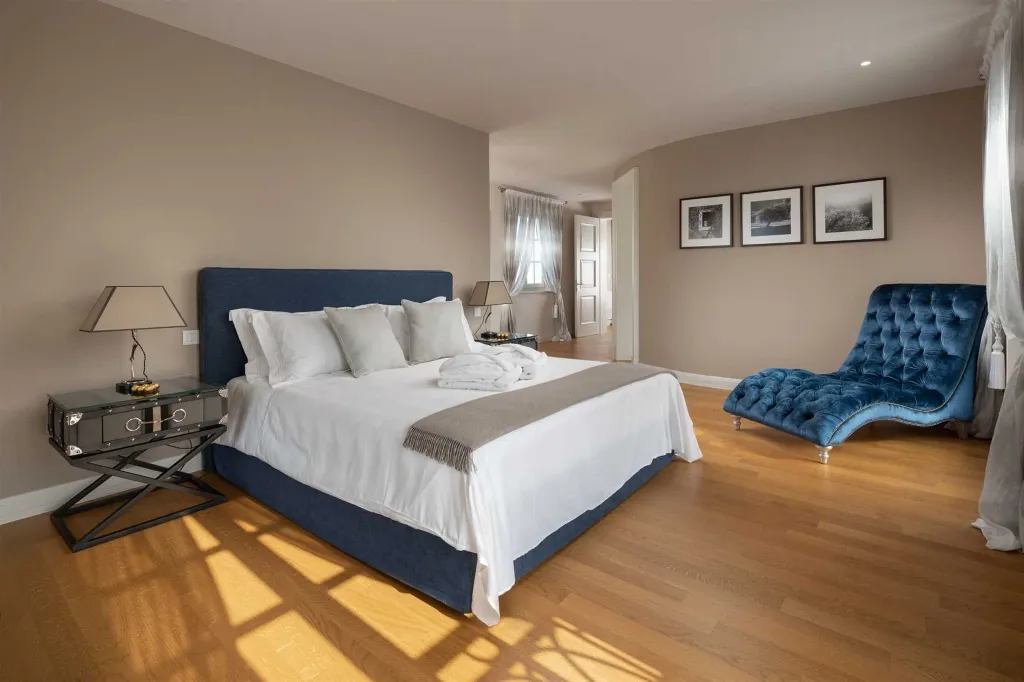 Spacious Designer Villa with Pool in Vabriga