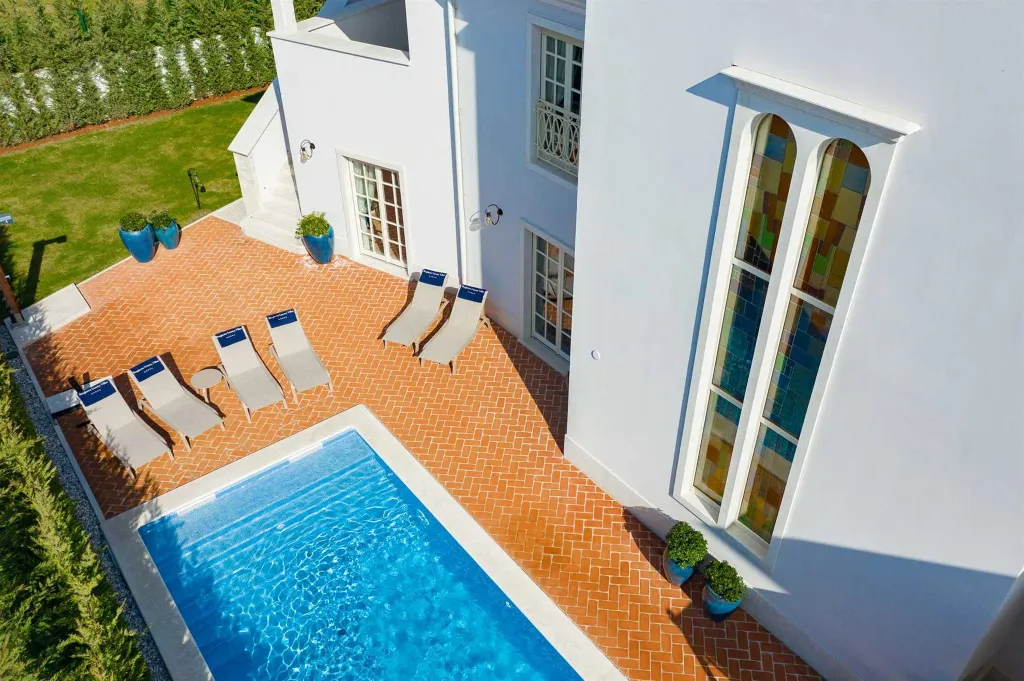 Contemporary Villa with Pool in Vabriga