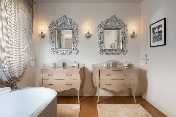 Contemporary Villa with Pool in Vabriga