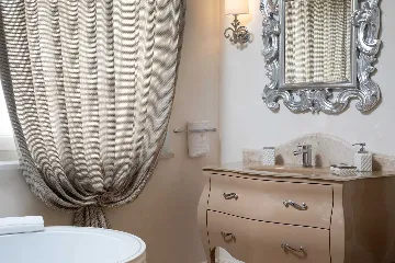 Contemporary Villa with Pool in Vabriga