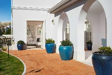 Spacious Villa Retreat with Pool near Vabriga