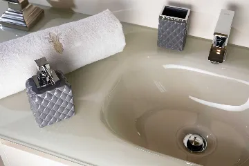 Spacious Villa Retreat with Pool near Vabriga