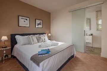 Spacious Villa Retreat with Pool near Vabriga