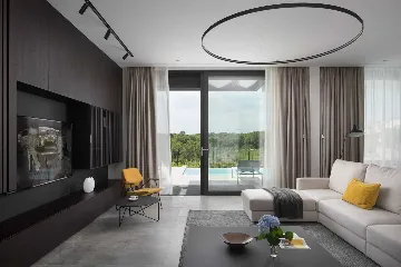 Modern Villa with Indoor and Outdoor Pools in Bale