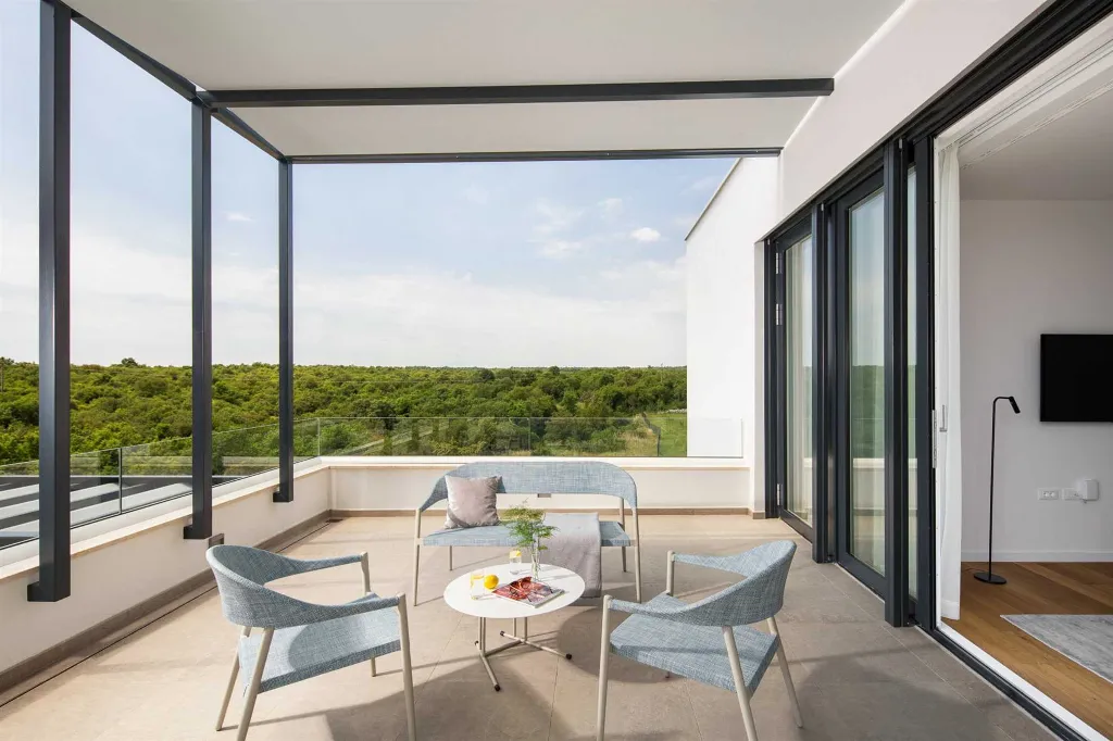 Contemporary Villa with Pool in Bale, Istria