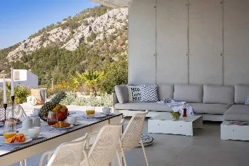 Modern Hillside Villa with Pool in Hvar