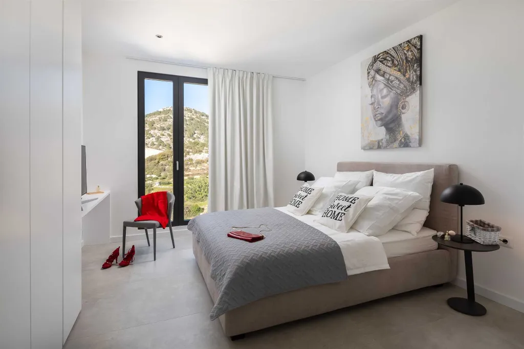 Modern Hillside Villa with Pool in Hvar