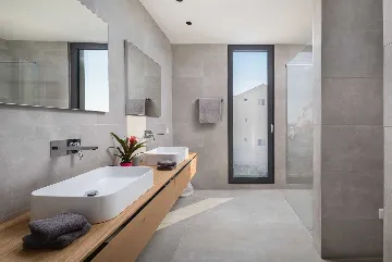 Modern Hillside Villa with Pool in Hvar