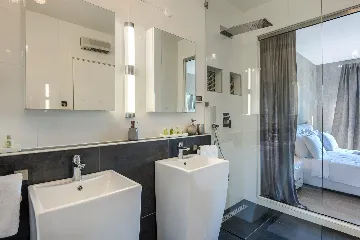 Spacious Private Villa with Pool in Svetvinčenat