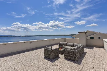 Modern 4-Bedroom Villa with Heated Pool in Posedarje