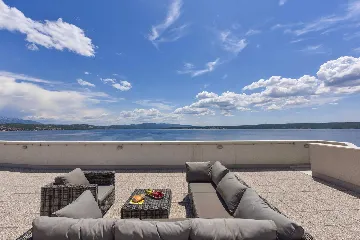 Modern 4-Bedroom Villa with Heated Pool in Posedarje