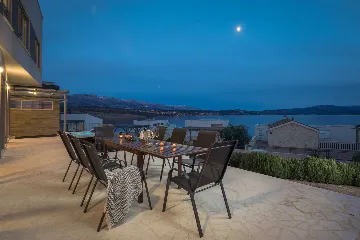 Modern 4-Bedroom Villa with Heated Pool in Posedarje