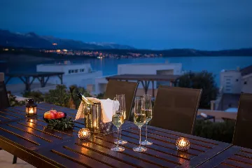 Modern 4-Bedroom Villa with Heated Pool in Posedarje