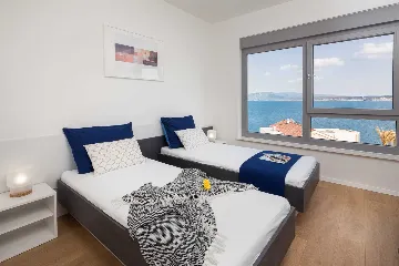 Modern 4-Bedroom Villa with Heated Pool in Posedarje