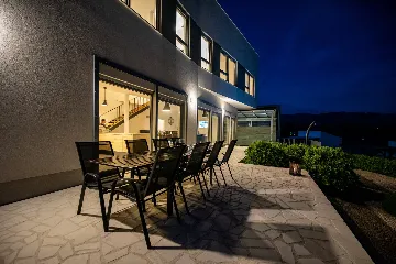 Modern 4-Bedroom Villa with Heated Pool in Posedarje