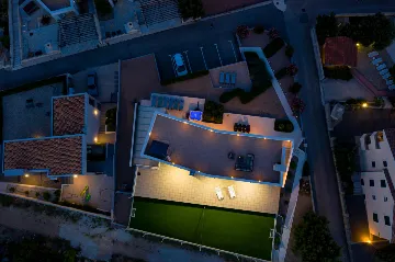 Modern 4-Bedroom Villa with Heated Pool in Posedarje