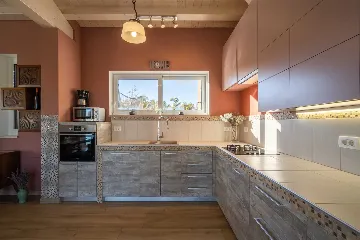 Spacious Family Villa with Pool in Marčana