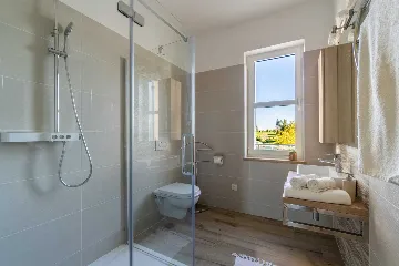 Spacious Family Villa with Pool in Marčana