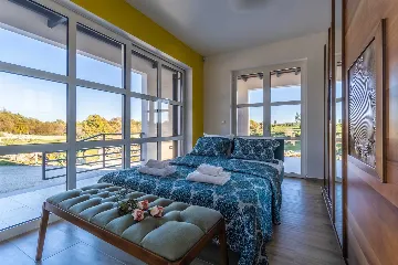 Spacious Family Villa with Pool in Marčana