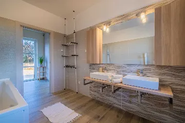 Spacious Family Villa with Pool in Marčana