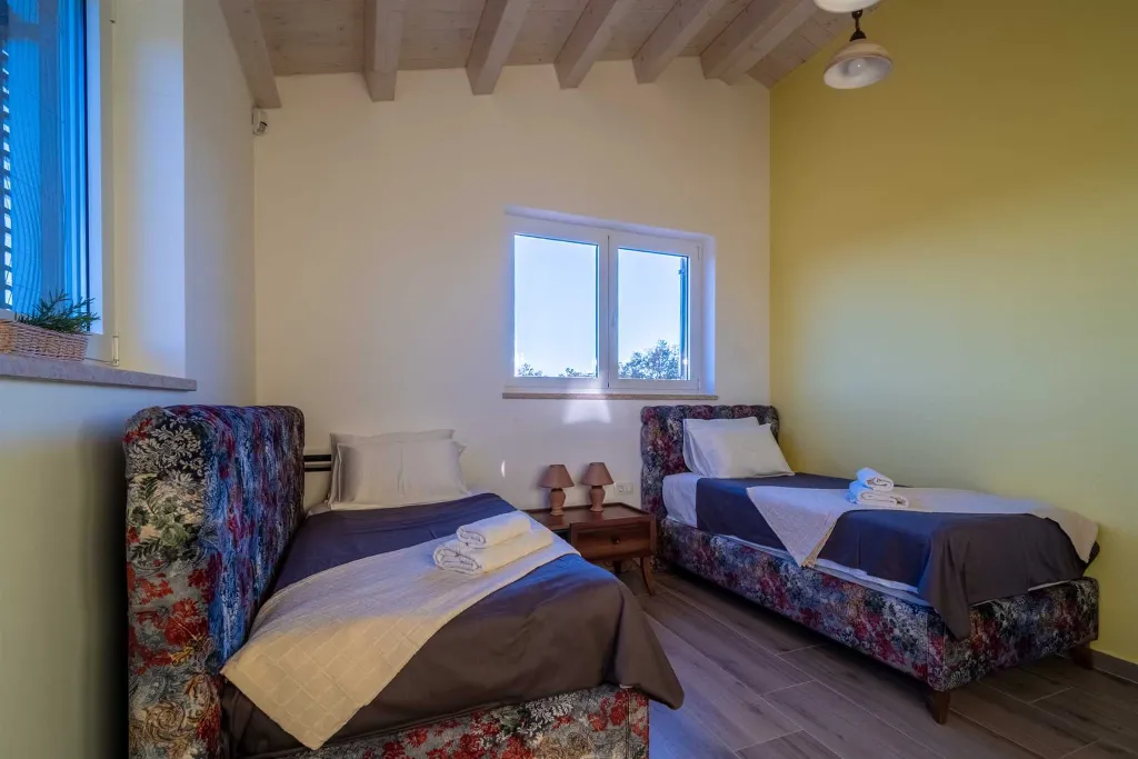 Spacious Family Villa with Pool in Marčana