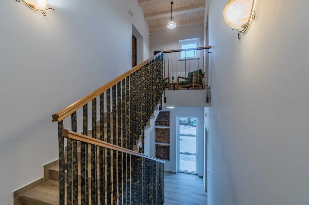 Spacious Family Villa with Pool in Marčana