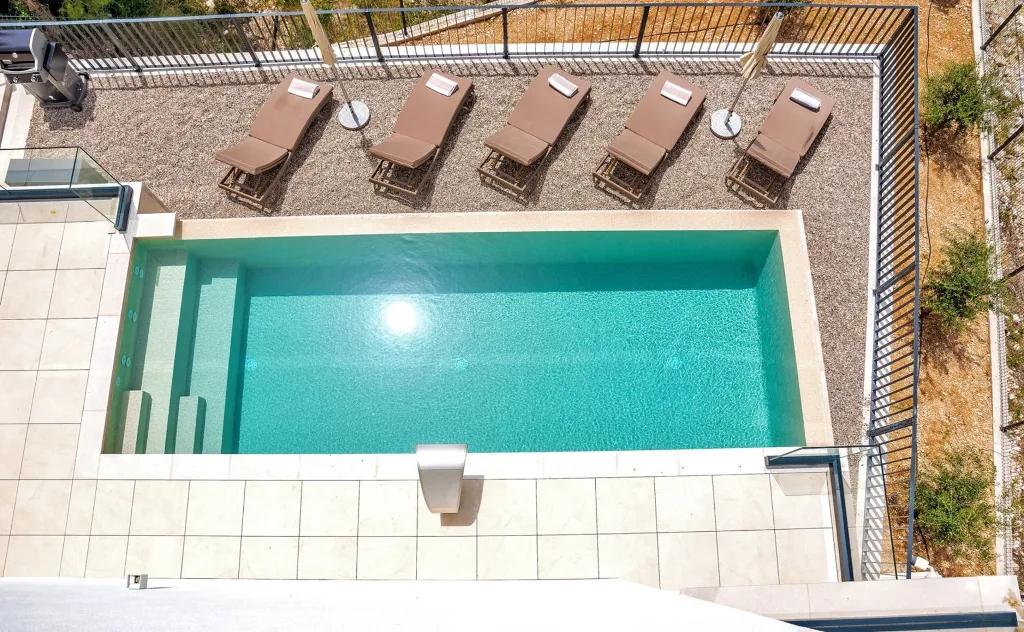 Modern Villa with Pool and Wellness, Promajna