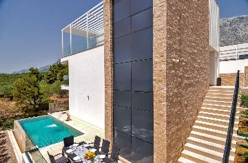 Modern Villa with Pool and Wellness, Promajna