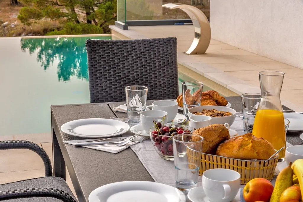 Modern Villa with Pool and Wellness, Promajna