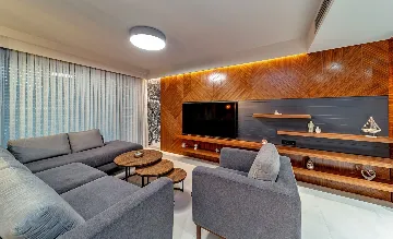 Modern Villa with Pool and Wellness, Promajna