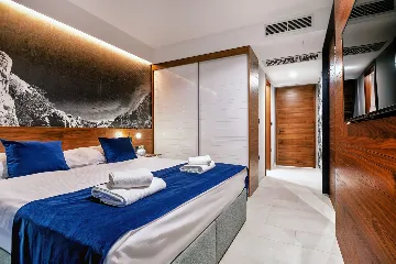 Modern Villa with Pool and Wellness, Promajna