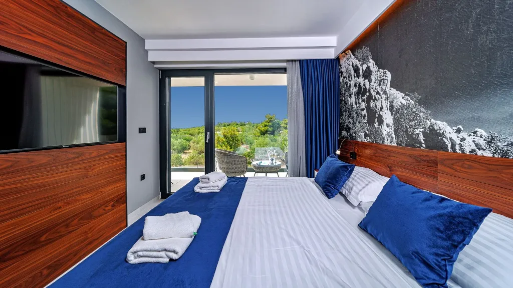 Modern Villa with Pool and Wellness, Promajna
