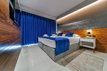 Modern Villa with Pool and Wellness, Promajna