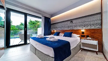 Modern Villa with Pool and Wellness, Promajna