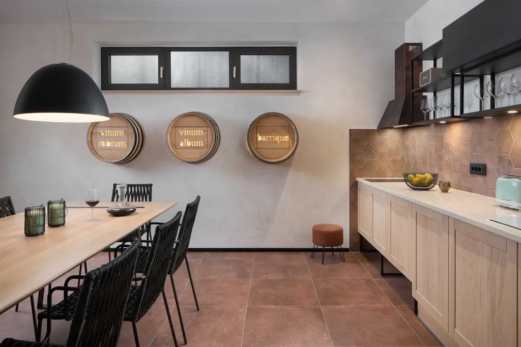 Modern Villa with Heated Pool in Pula
