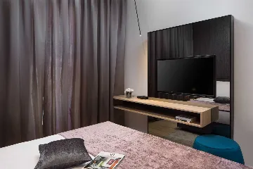 Modern Villa with Heated Pool in Pula