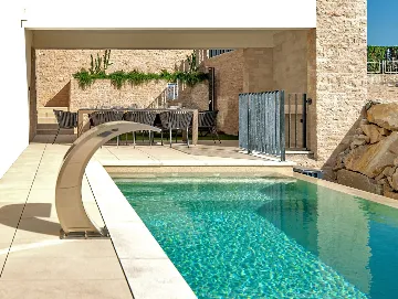 Contemporary Villa with Pool in Promajna