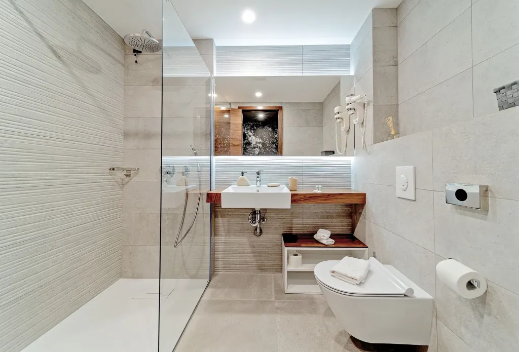Contemporary Villa with Pool in Promajna