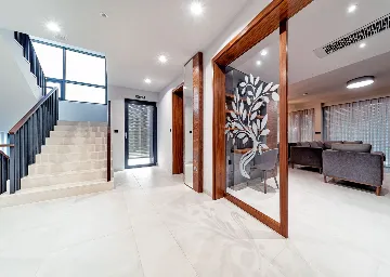 Contemporary Villa with Pool in Promajna