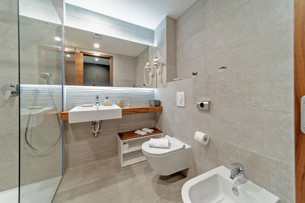 Contemporary Villa with Pool in Promajna