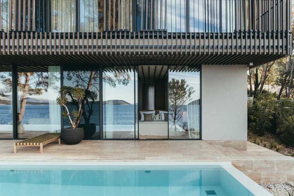Premium Seafront Villa with Heated Pool in Stari Grad