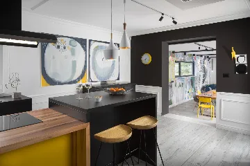 Spacious 6-Bedroom Villa With Pool in Svetvinčenat