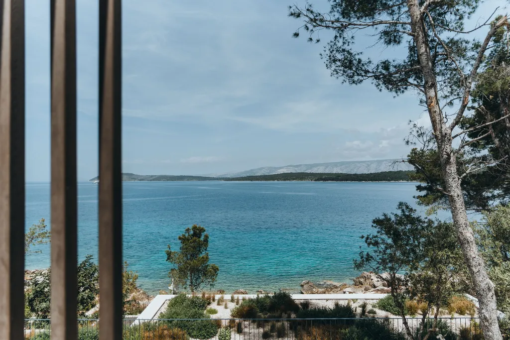 Modern Villa with Heated Pool in Stari Grad