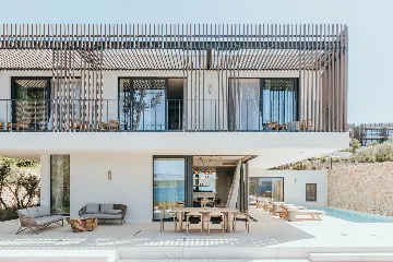 Modern Villa with Heated Pool in Stari Grad